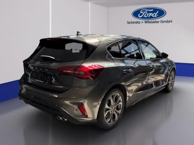 Ford Focus EcoBoost ST Line