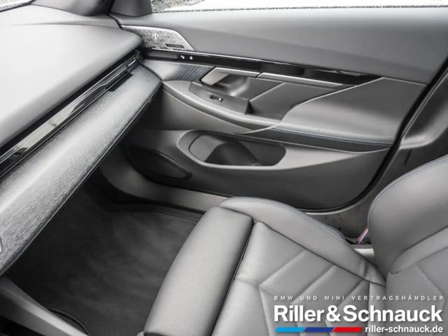 BMW 540 540d M-Sport Touring xDrive