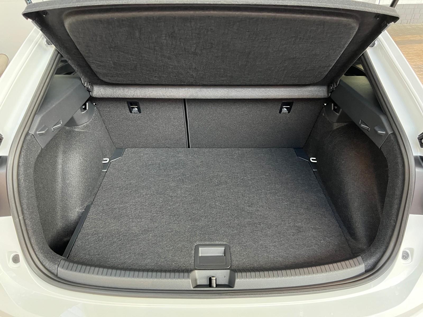 Volkswagen Taigo IQ.Drive R-Line Style