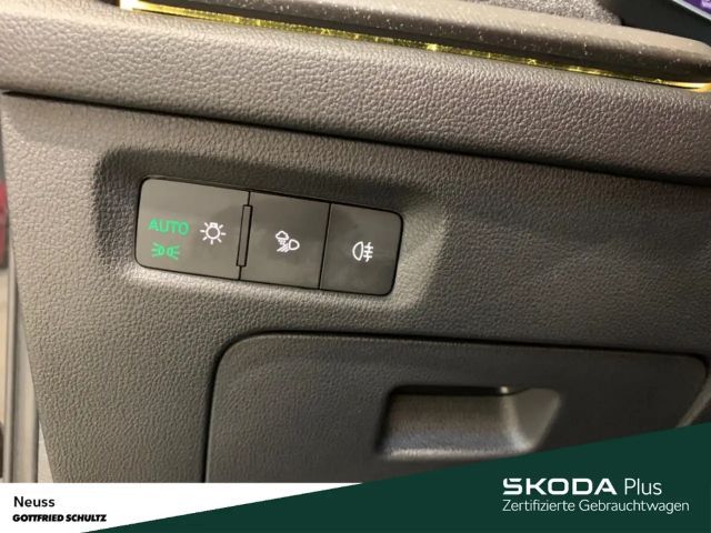 Skoda Octavia Combi Selection