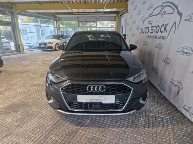 Audi A3 30 TFSI S-Tronic Sedan