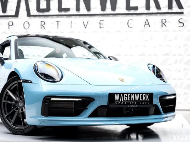 Porsche 992 Carrera Coupé Turbo