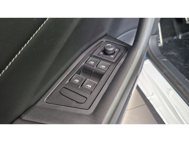 Volkswagen T-Roc 1.5 TSI Cabriolet DSG R-Line