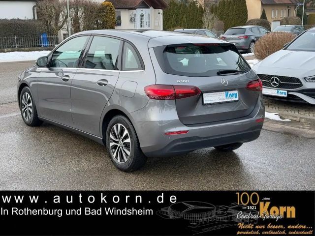 Mercedes-Benz B 180 EntryAdvance AHK Kamera WinterP+M&S16" LED