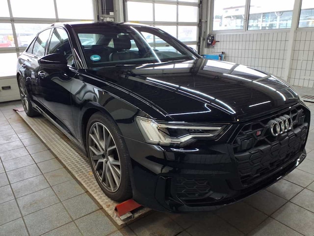 Audi S6 Quattro Sedan