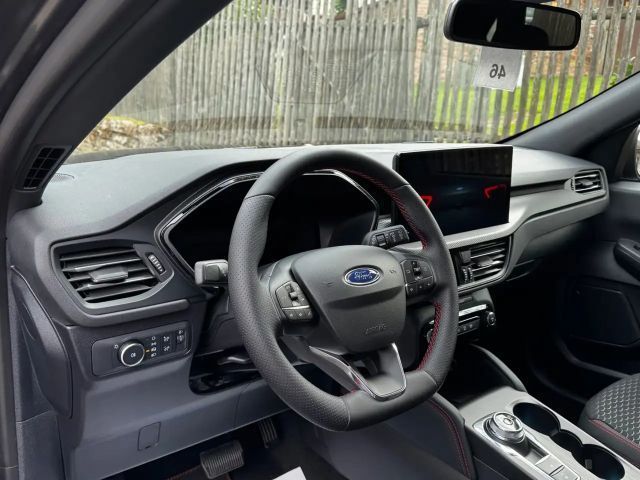 Ford Kuga ST Line