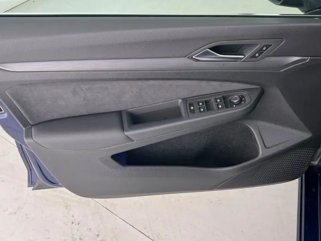 Volkswagen Golf DSG Style