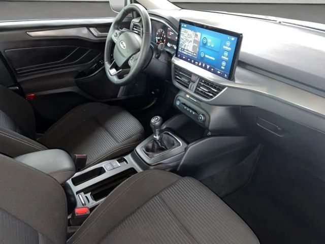 Ford Focus Titanium Wagon