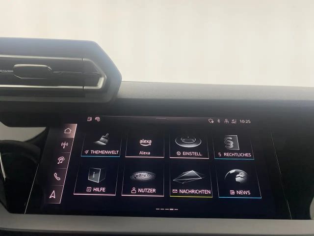 Audi A3 30 TFSI Sedan