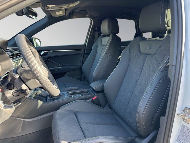 Audi Q3 35 TFSI S-Line S-Tronic