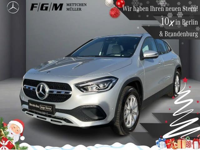 Mercedes-Benz GLA 250 GLA 250 e Style