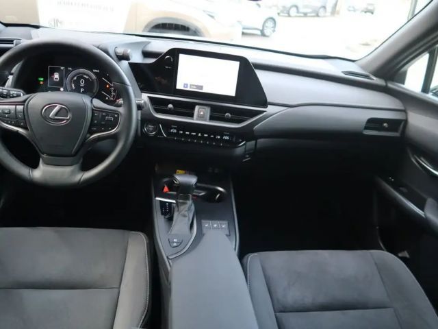 Lexus UX 250h Style Edition