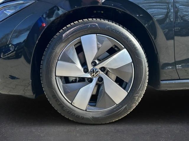 Volkswagen Passat 1.5 eTSI Business DSG Variant