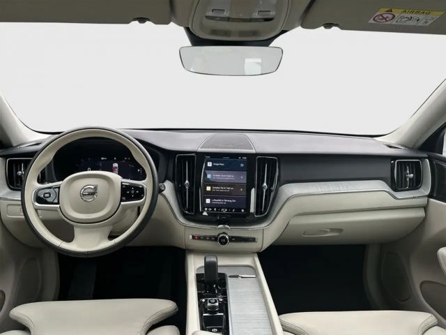 Volvo XC60 AWD Core