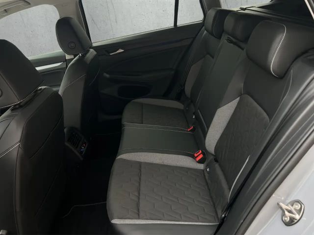 Volkswagen Golf DSG Golf VIII Variant