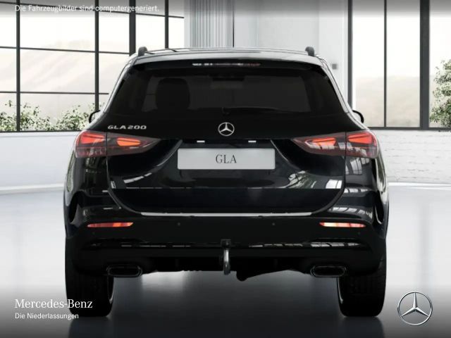Mercedes-Benz GLA 200 AMG Line