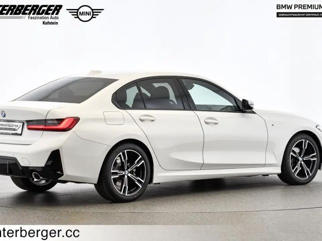 BMW 318 318d M-Sport Sedan