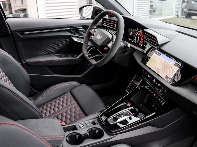 Audi RS3 Quattro S-Tronic Sedan