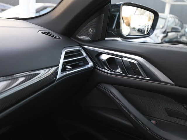 BMW M4 Cabrio Competition xDrive