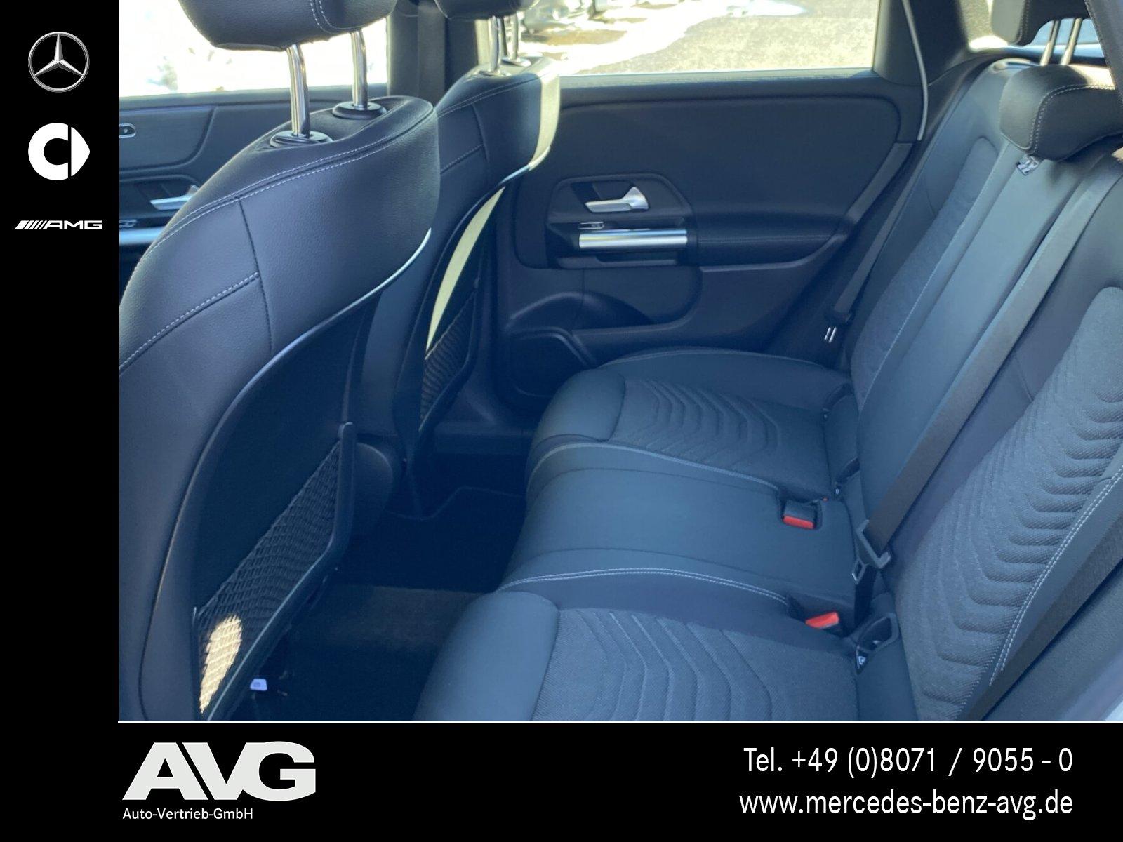 Mercedes-Benz B 180 Progressive Sedan