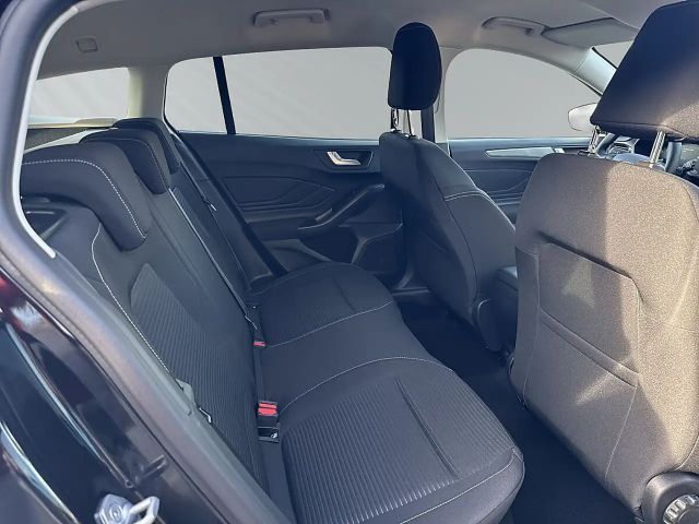 Ford Focus EcoBoost Titanium Wagon