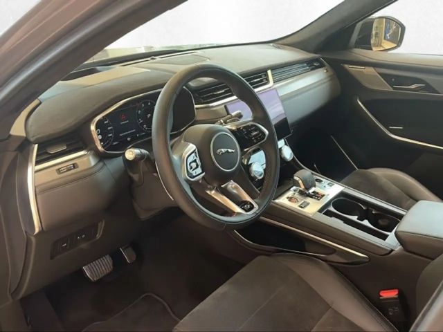Jaguar F-Pace AWD SVR