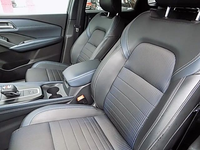 Nissan Qashqai DIG-T Tekna