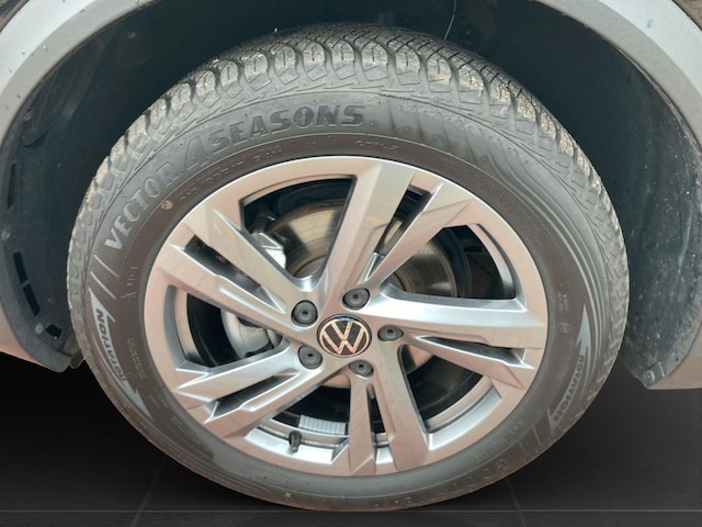 Volkswagen T-Roc 1.5 TSI DSG R-Line