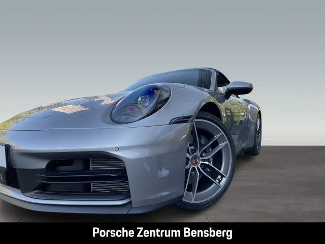 Porsche 992 Cabrio Carrera