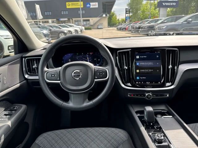 Volvo V60 Core
