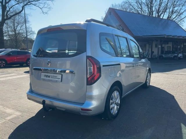 Renault Kangoo TCe 130