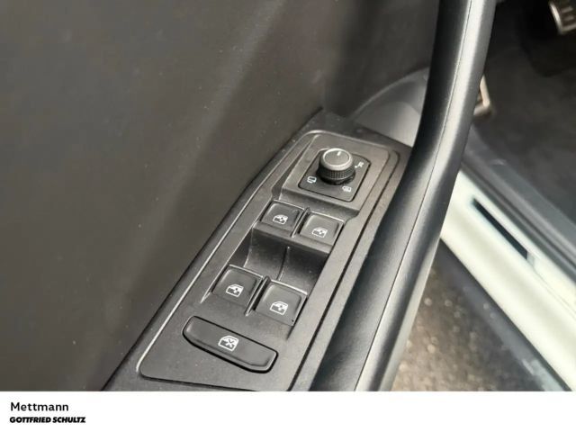 Volkswagen T-Roc 4Motion DSG R-Line