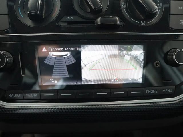 Volkswagen up! /DAB/KAMERA/PDC/BLUETOOTH