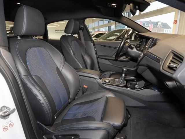 BMW 218 218i Coupé M-Sport