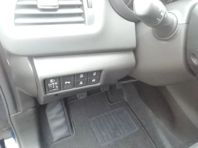 Suzuki S-Cross Hybrid