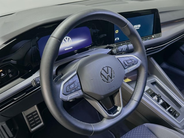 Volkswagen Golf 1.5 eTSI Golf VIII