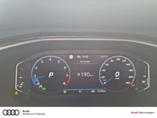 Volkswagen T-Roc 1.5 TSI DSG R-Line