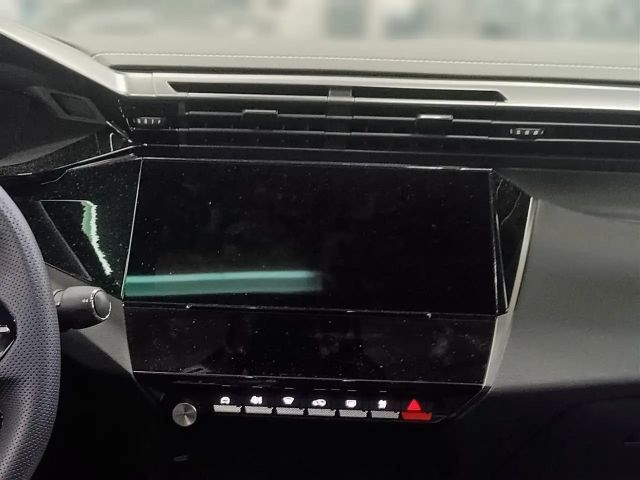 Peugeot 408 GT-Line Hybrid