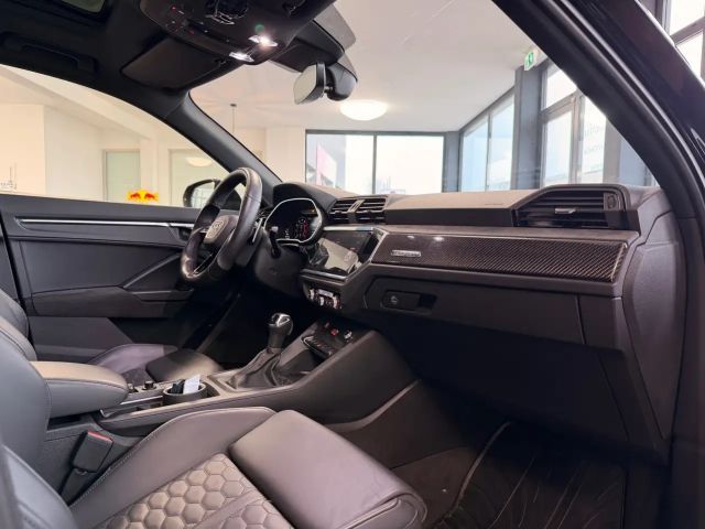 Audi RS Q3 RSQ3 2,5 TFSI *GARANTIE* SONOS* PANO* OP SCHWARZ*