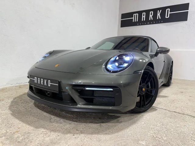 Porsche 992 4 Cabrio GTS Targa