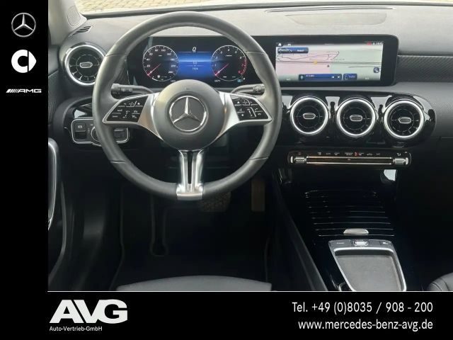 Mercedes-Benz A 180 Progressive