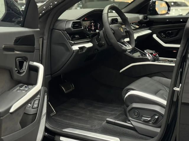 Lamborghini Urus SE *Bang&Olufsen*Massage*Fond-Entertainment*AHK*