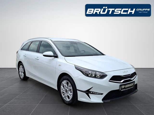 Kia Ceed CRDi Hybrid Vision