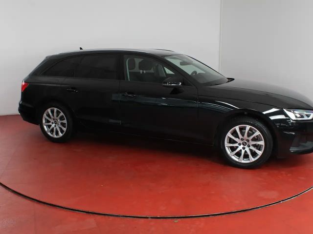 Audi A4 35 TDI S-Tronic