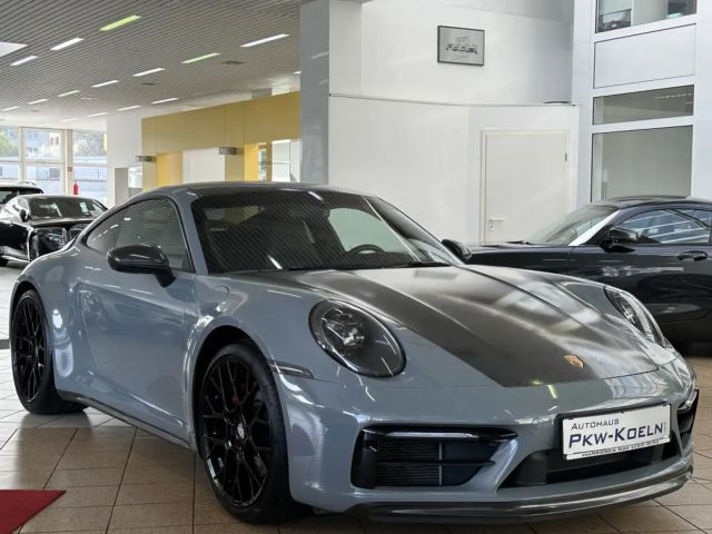 Porsche 992 4S Coupé