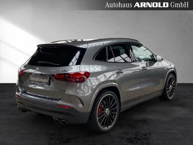 Mercedes-Benz GLA 45 AMG 4MATIC+ AMG Line