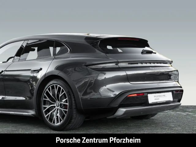 Porsche Taycan 4S Cross Turismo
