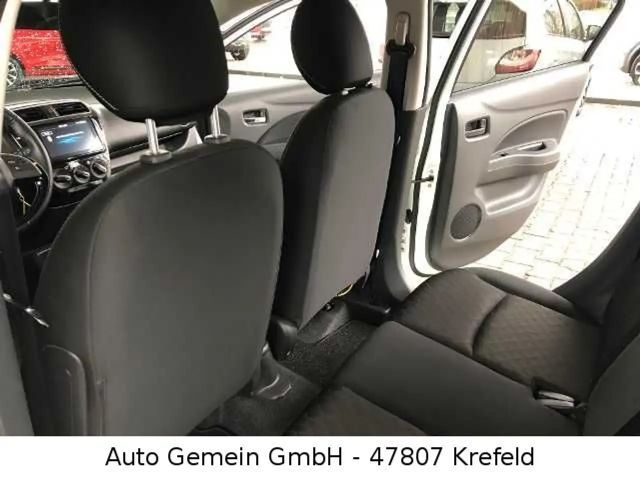 Mitsubishi Space Star Star