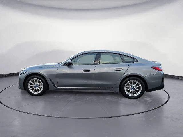 BMW i4 Coupé Gran Coupé Sedan eDrive40