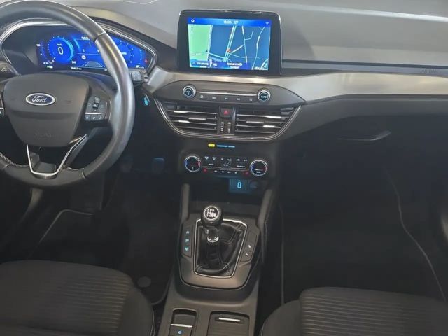 Ford Focus EcoBoost Titanium Wagon